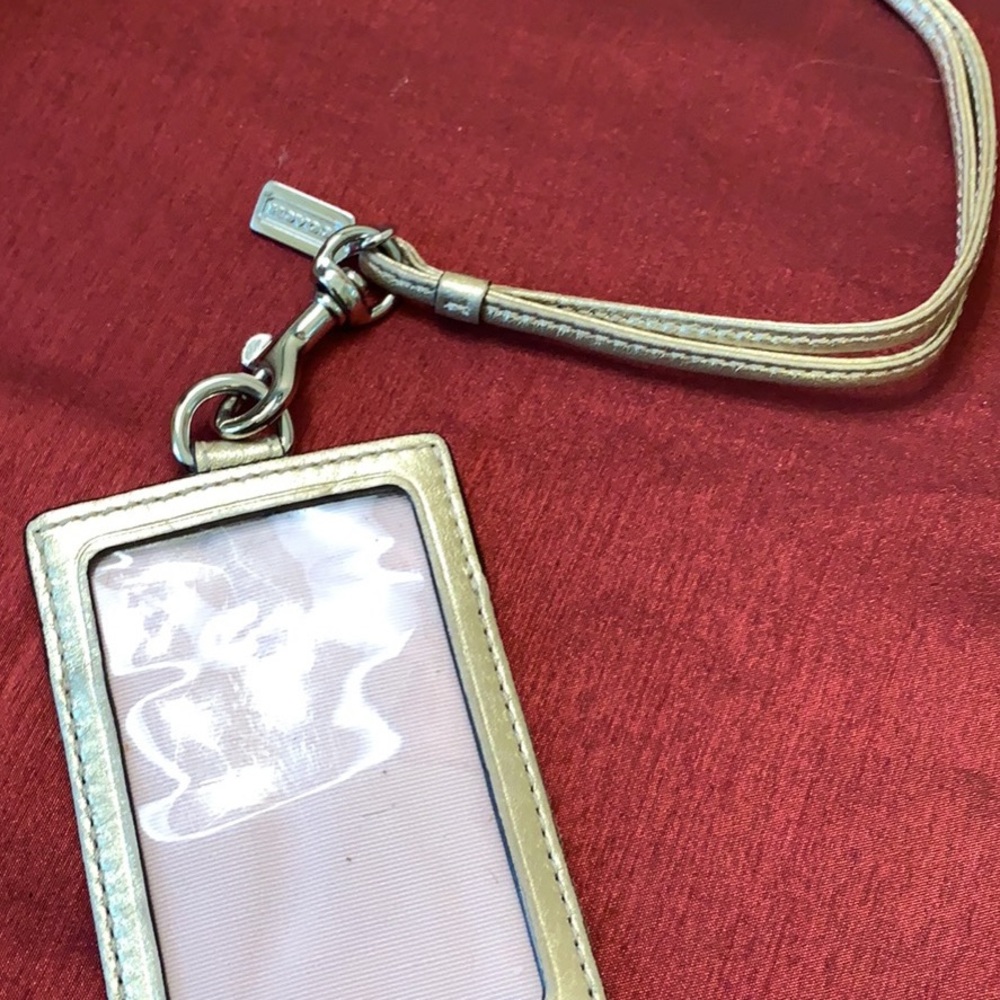 Coach Lanyards - Picture 5 of 7